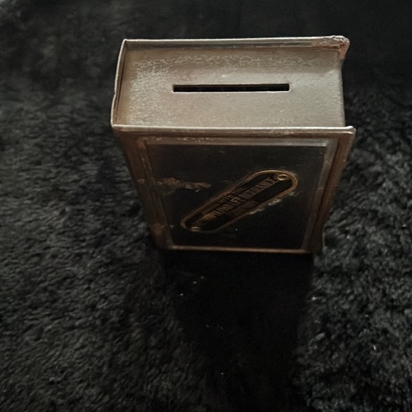 Metropolitan Life Insurance Company Bank - Picture 4 of 4